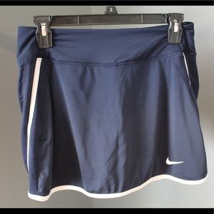 Navy blue women’s skirt small